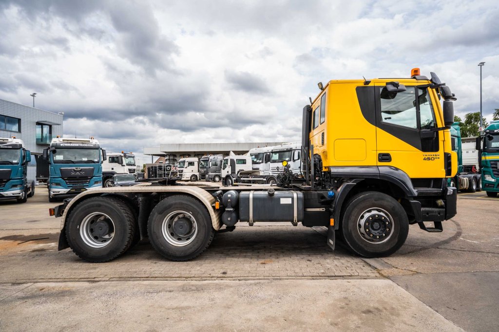 IVECO TRAKKER 450-6X4-BIG AXLES 2017 E60522 TRAKKER 450-6X4-BIG AXLES 2017 1 image 3