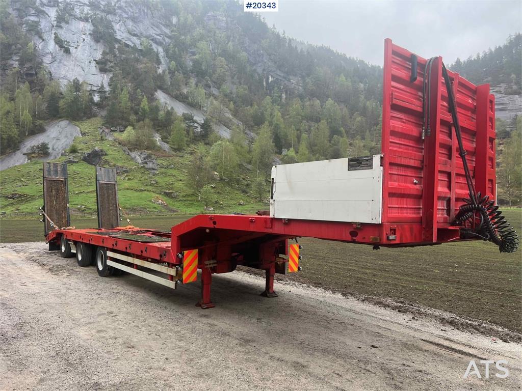 Damm SE-51M 3 axle Machine trailer w/ hydraulic driving 2009 20343 Damm SE-51M 3 axle Machine trailer w/ hydraulic driving...