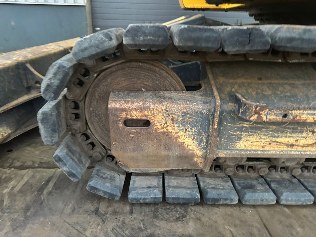 Komatsu PC138-11 2017 00033777 PC138-11 2017 1 image 11