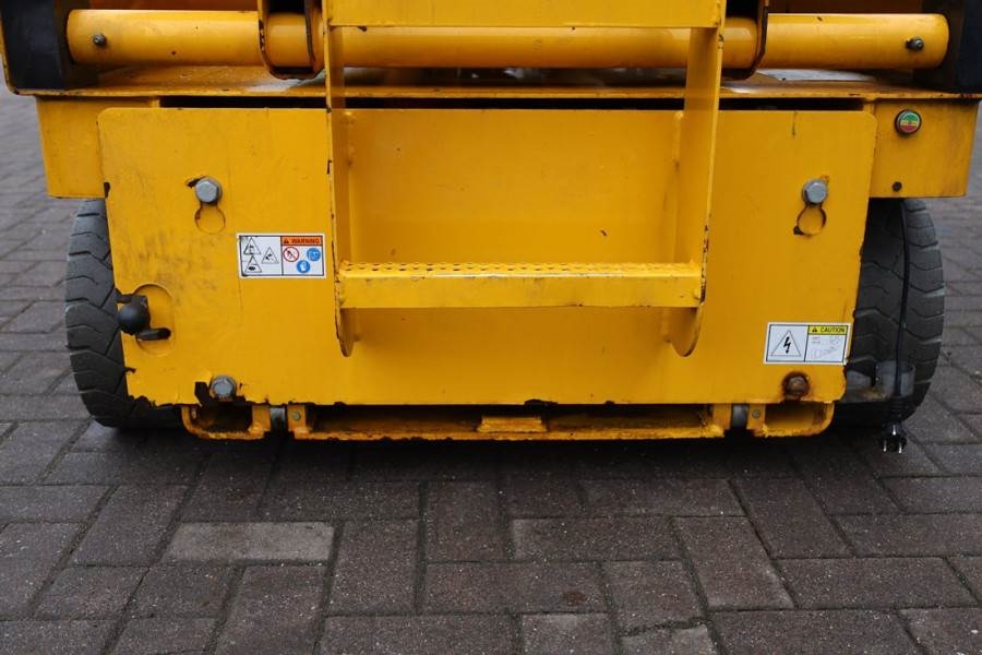 Haulotte Compact 10 Electric, 10.2m Working Height, 450kg C 2019 HAULOTTE - Compact 10 - 63299 Compact 10 Electric, 10.2m ...