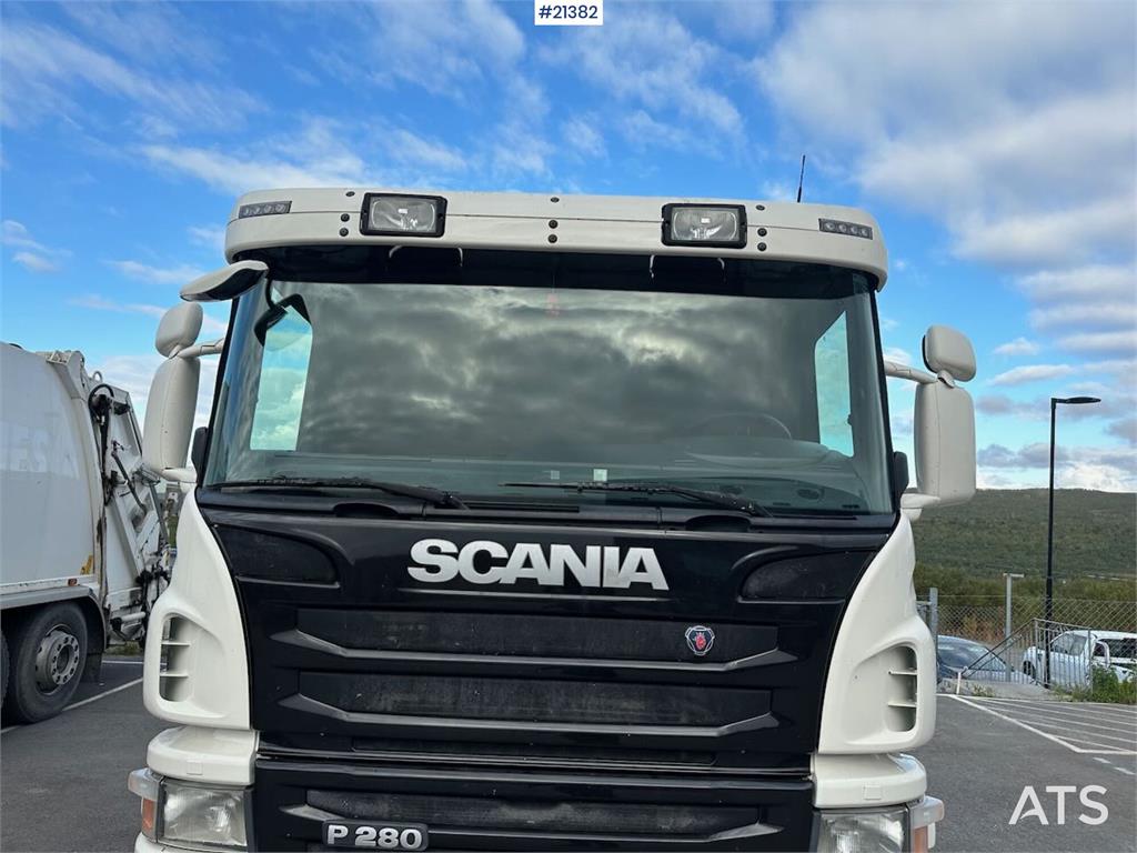Scania P280 4x2 skip loader. Recently EU approved. 2012 21382 P280 4x2 skip loader. Recently EU approved. 2012 1 image 9