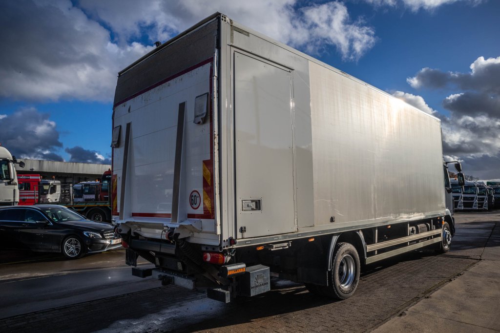 DAF LF 220(16t)+DHOLLANDIA 2016 E63074 DAF LF 220(16t)+DHOLLANDIA 2016 1 image 3