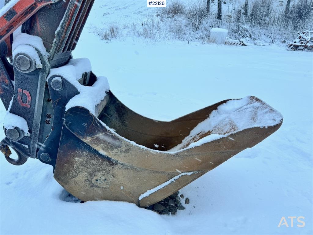 Hitachi ZX300LC-6 crawler excavator with digging bucket 2019 22126 ZX300LC-6 crawler excavator with digging bucket 2019 1 ...