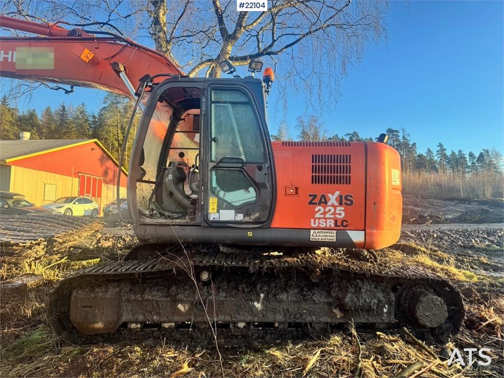 Hitachi ZX225USRLC-3 crawler excavator with rototilt and 2 2012 22104 ZX225USRLC-3 crawler excavator with rototilt and 2 2...