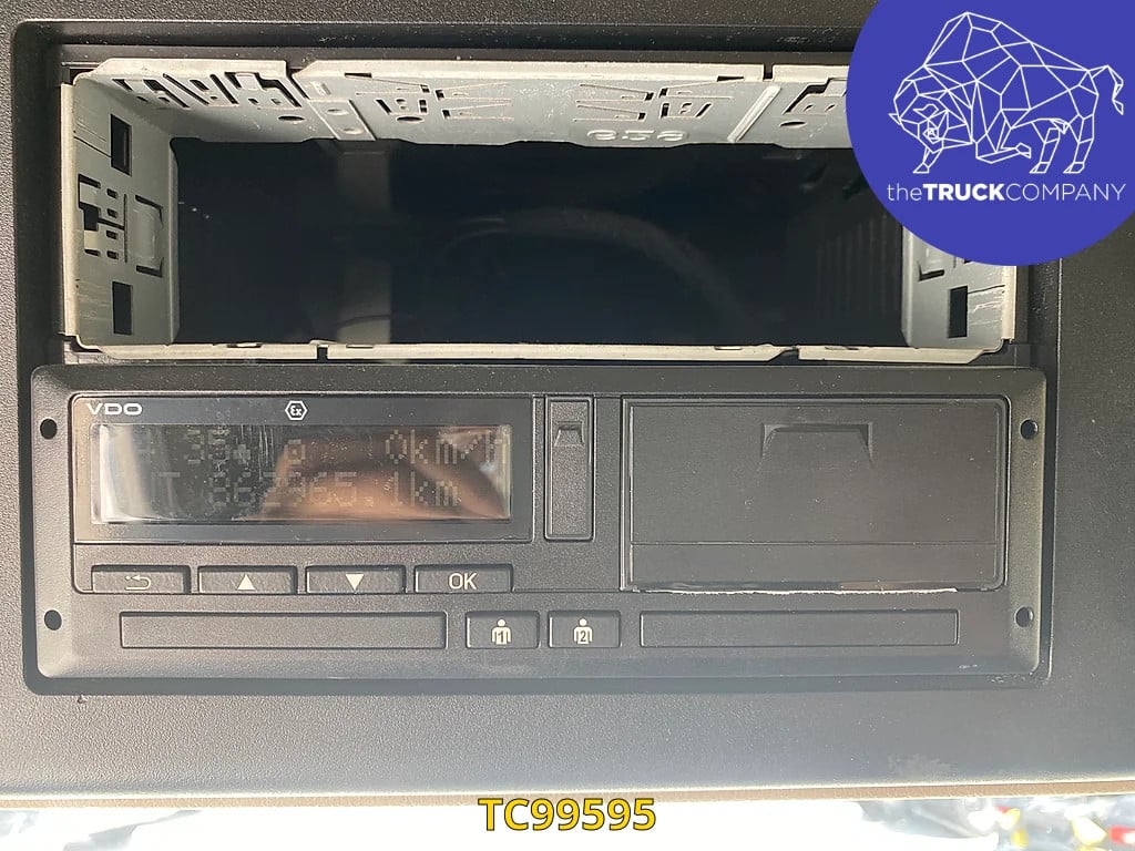 Mercedes-Benz Actros 1843 2015 TC99595 Actros 1843 2015 1 image 6