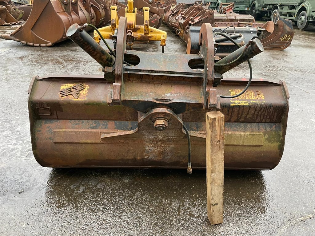 tilting bucket CW-40 70001953 Tilting bucket CW-40 1 image 4