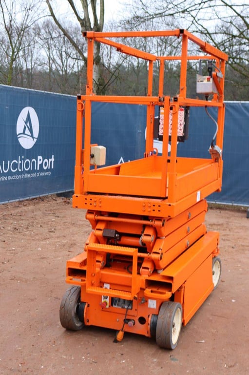 Scissor Lift Skyjack Electric 1 Scissor Lifts image 10