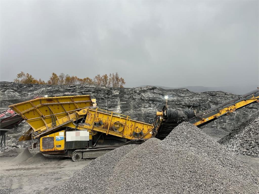 Keestrack Frontier screening plant – SEE VIDEO 2016 21955 Keestrack Frontier screening plant – SEE VIDEO 2016 1 image 11
