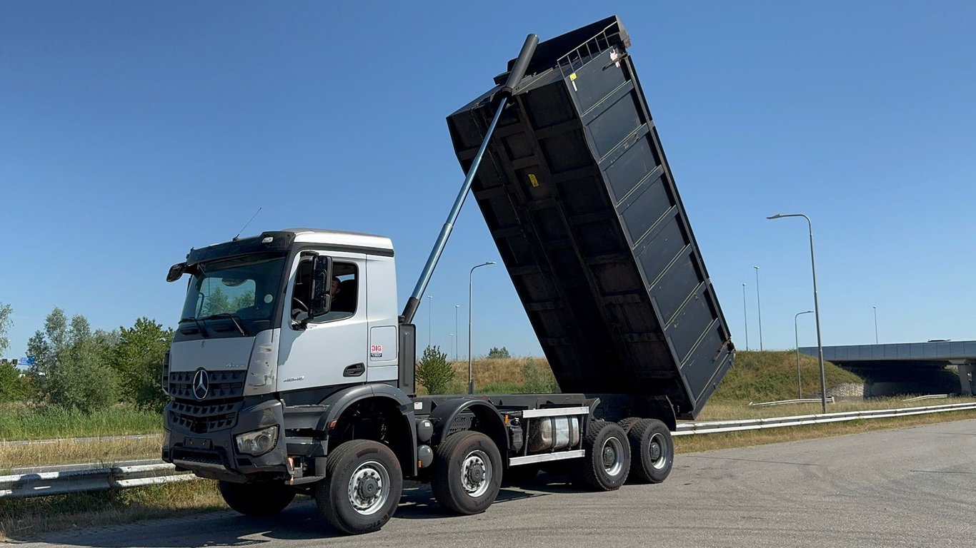 MercedesBenz Arocs 4848 8x8 tipper 2019 00033391 MercedesBenz Arocs 4848 8x8 tipper 2019 1 Tipper trucks image 10