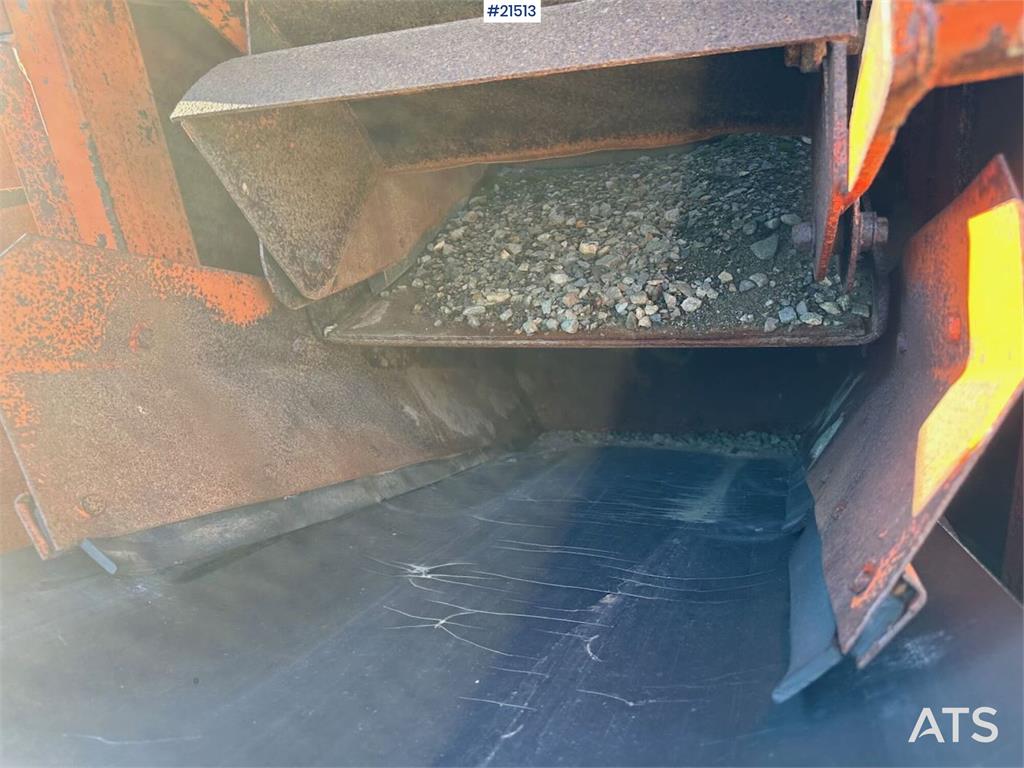 Finlay Hydrascreen screener with feed hopper 21513 Hydrascreen screener with feed hopper 1 image 14