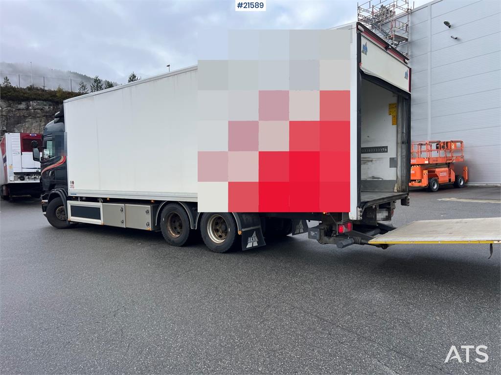 Scania R500 6x2 box truck w/ 2 temp refrigerator/freezer 2012 21589 R500 6x2 box truck w/ 2 temp refrigerator/freezer 2012...