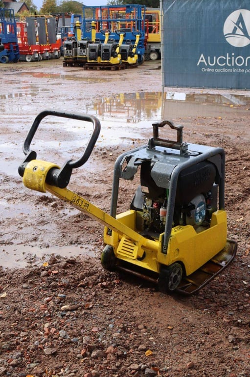 Vibrating plate Wacker Neuson DPU3760 Diesel 4.2kW 2017 2017 Neuson DPU3760 2017 1 image 5