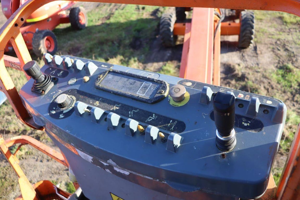 JLG 460SJ Diesel 16.1m Telescopic Boom Lift 2007 2007 460SJ 2007 1 image 10