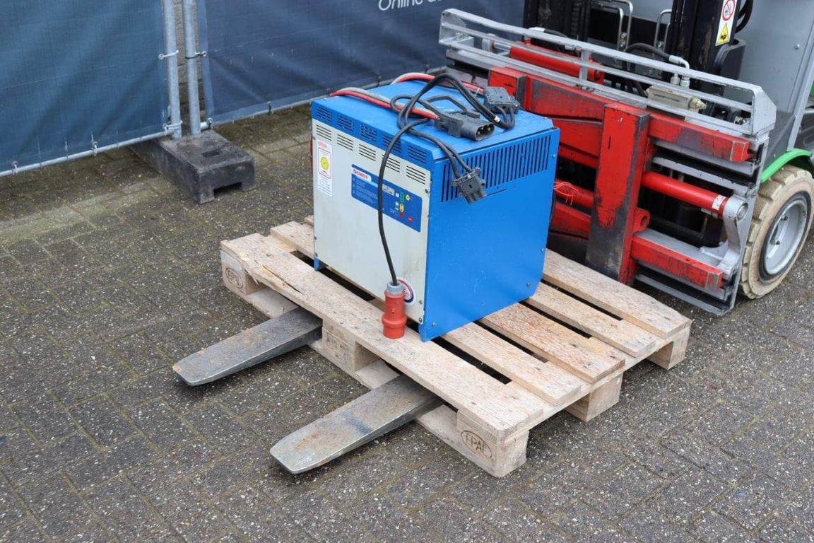 Forklift CESAB B318 Electric 1800kg 2011 2011 Cesab B318 2011 1 Forklift image 10
