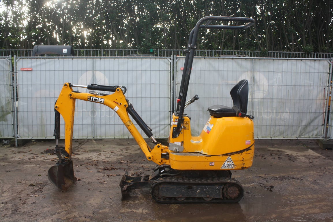 Mini excavator JCB 8008 CT Diesel 2022 2022 8008 CT 2022 1 image 2