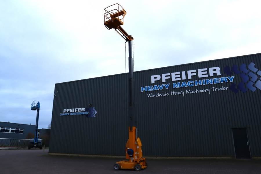 Haulotte STAR 12 Electric, 12m Working Height, 3m Reach, 21 2008 HAULOTTE - STAR 12 - 63127 STAR 12 Electric, 12m Working ...