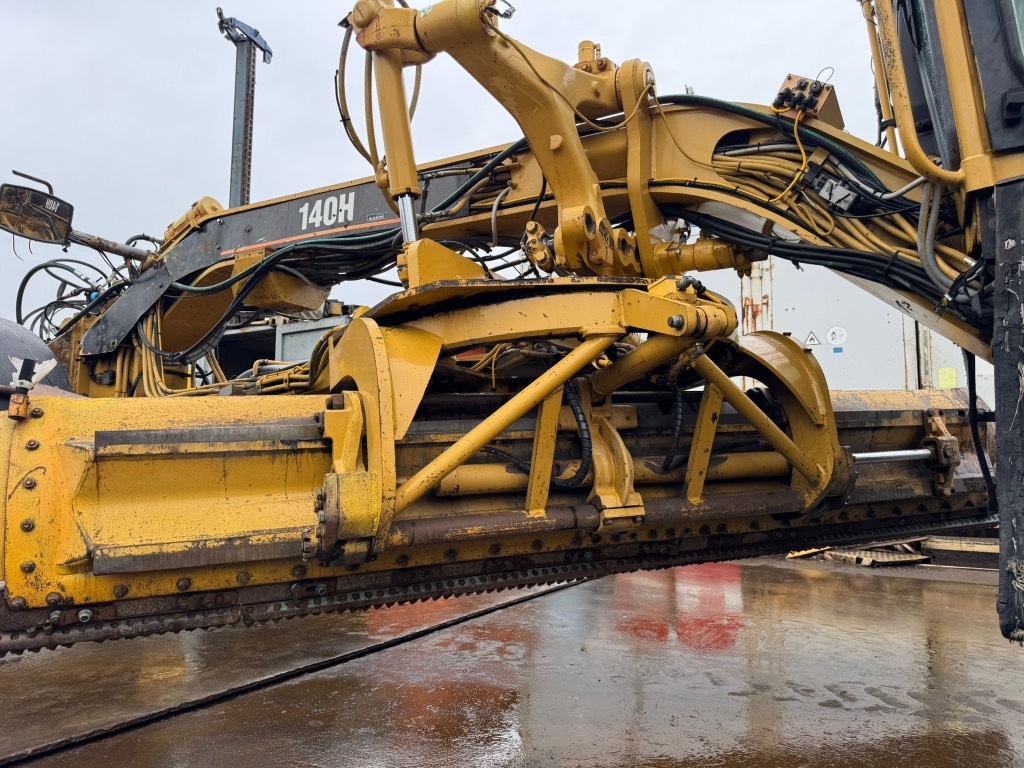 CAT 140 H 2000 5402 140 H 2000 1 Motor graders image 13