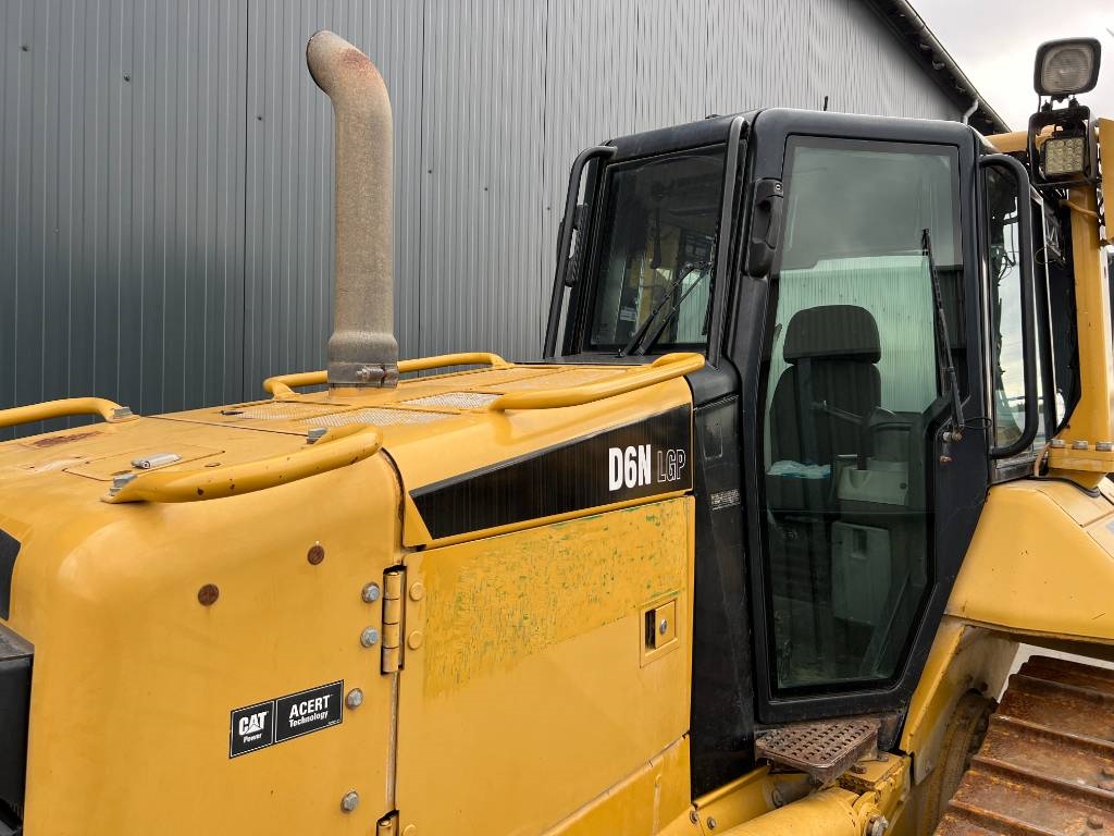 CAT D6N LGP 2011 207636 D6N LGP 2011 1 Dozers image 8