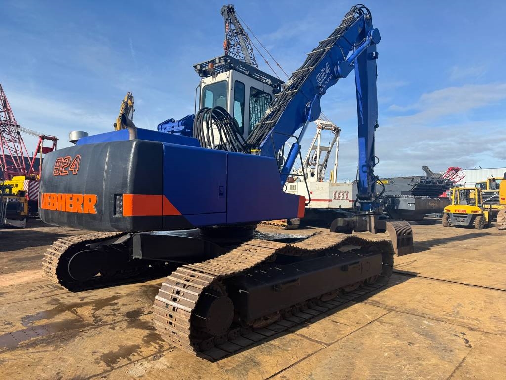 Liebherr R 924 B EW 2004 5423 R 924 B EW 2004 1 Other cranes image 9