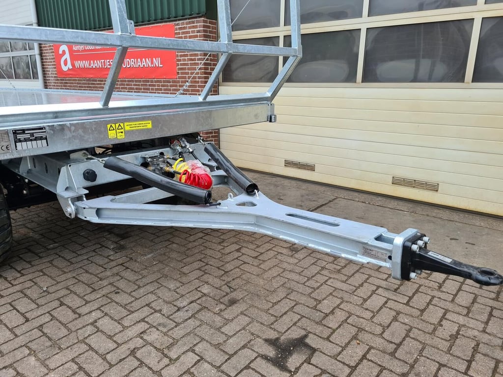 Heavy machinery product image - Image 6 of 15