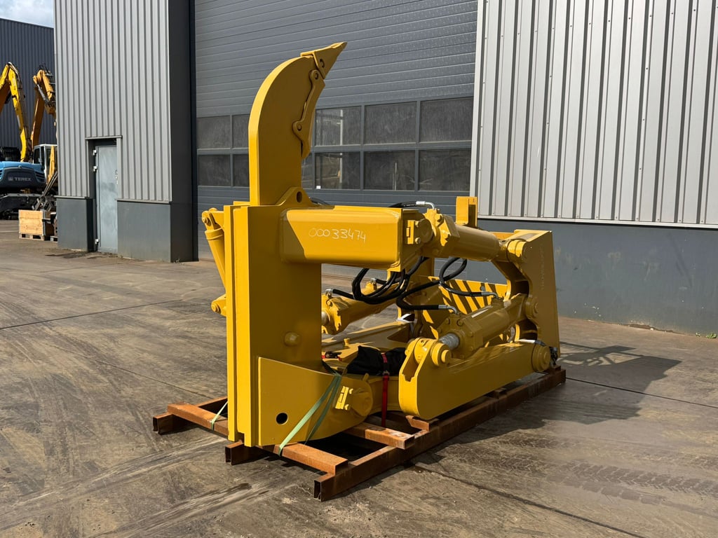 Caterpillar D8T D8R D8N Single Shank Ripper (forged shanks) 2025 00033474 D8T D8R D8N Single Shank Ripper (forged shanks) ...