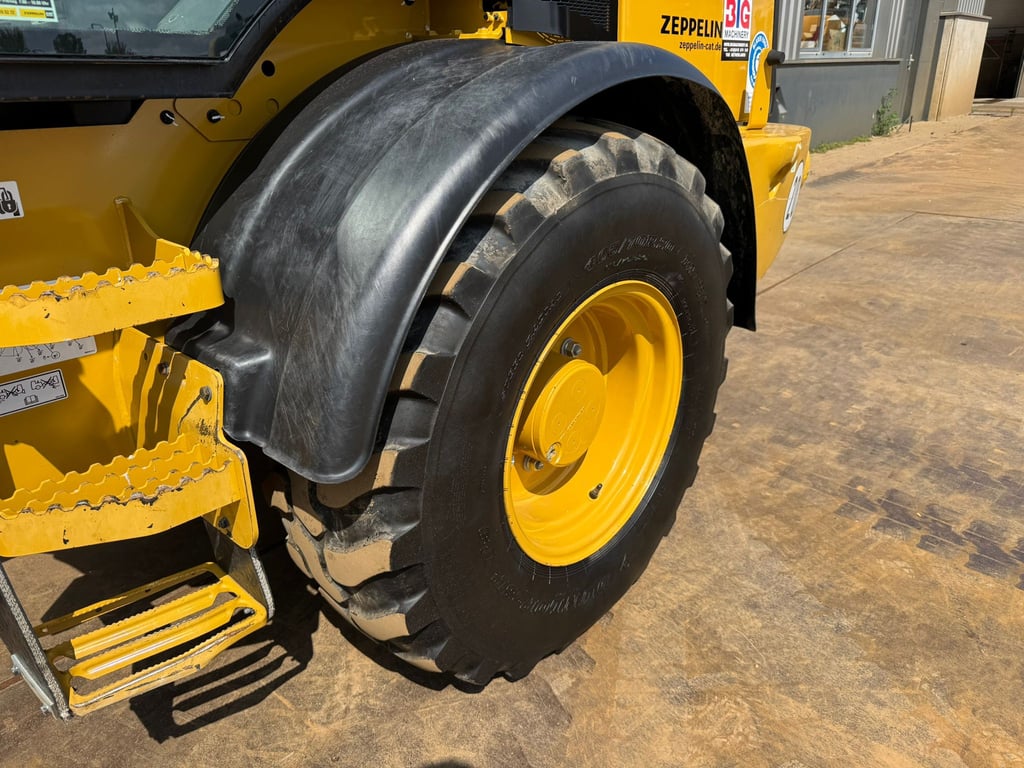 Caterpillar 908M 2022 00033444 908M 2022 1 image 13