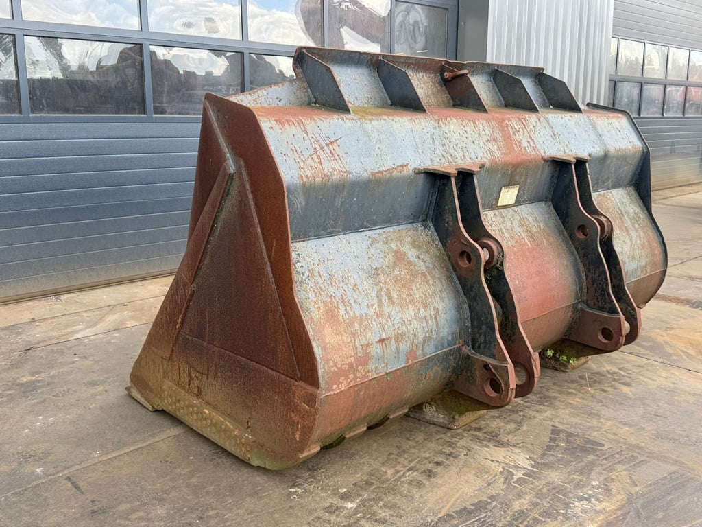 Volvo 4.2 m3 70001928 4.2 m3 1 image 3