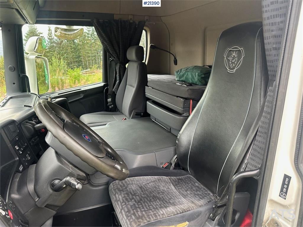 Scania R380 6x2 tanker truck with eurotank body. 2009 21390 R380 6x2 tanker truck with eurotank body. 2009 1 image 9