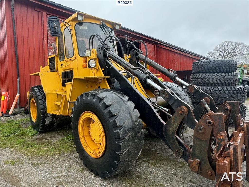 Volvo L90 Wheel Loader w/ overhauled engine. 1990 20335 L90 Wheel Loader w/ overhauled engine. 1990 1 Wheel Loaders image 9