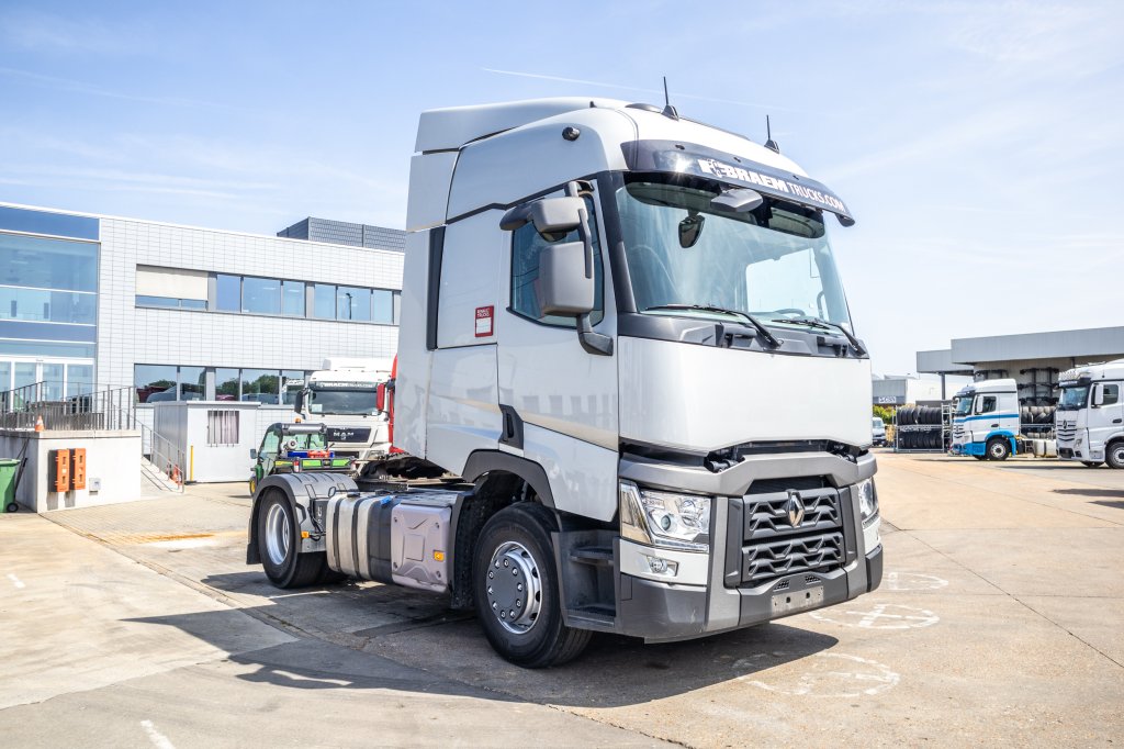 RENAULT T440 2019 E60138 Renault T440 2019 1 image 2