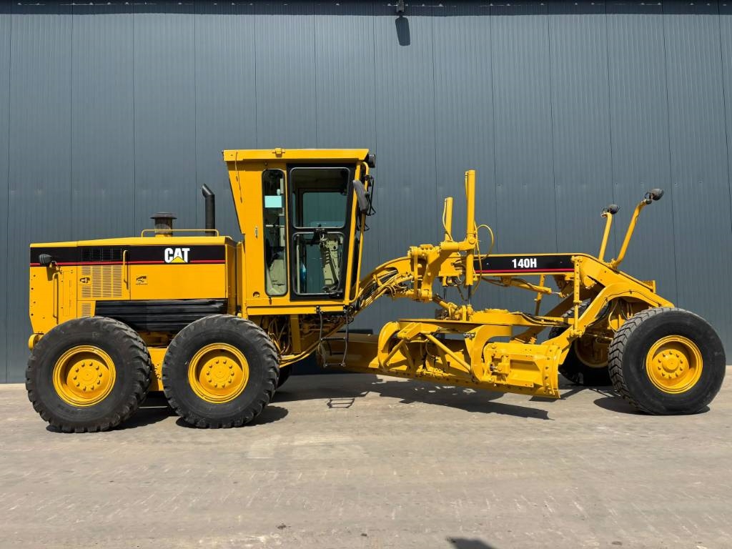 CAT 140H 2003 207239 140H 2003 1 Motor graders image 6