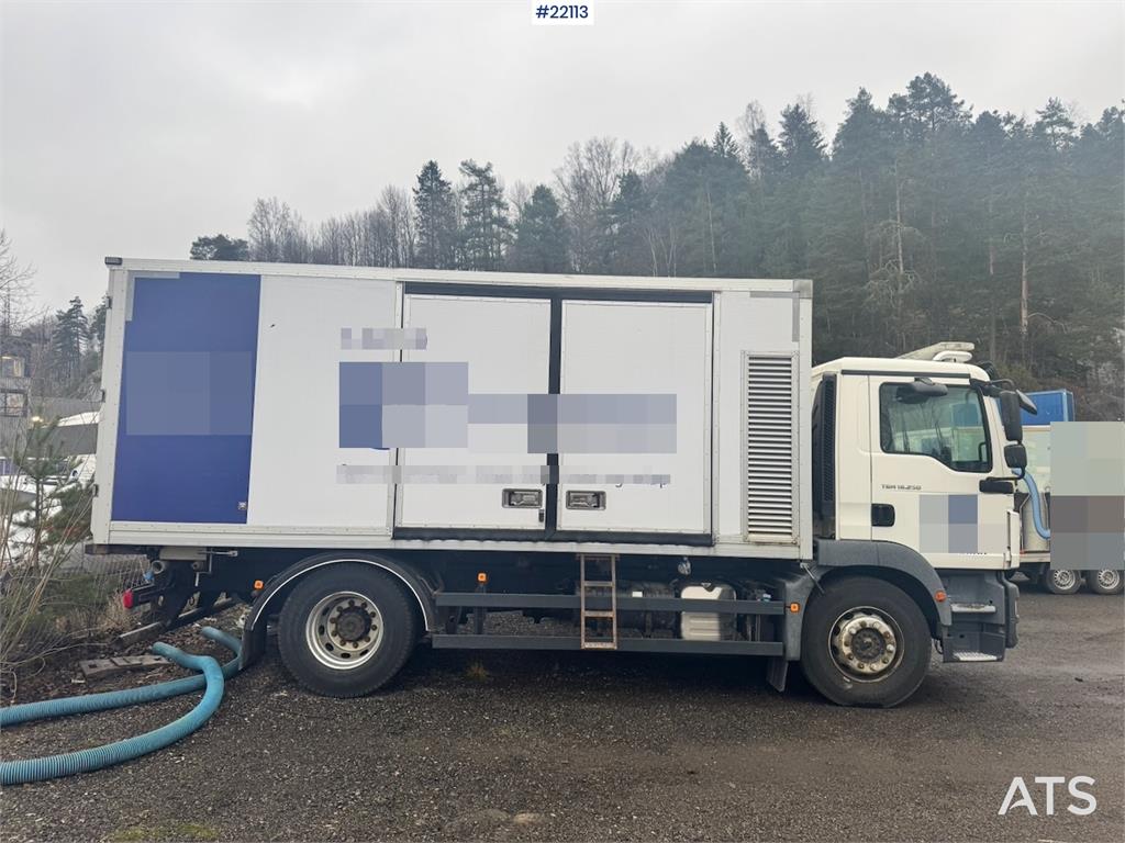 MAN TGM 18.250 Box Truck / Jetting Truck – 110,000 km 2016 22113 MAN TGM 18.250 Box Truck / Jetting Truck – 110,000 km 201...
