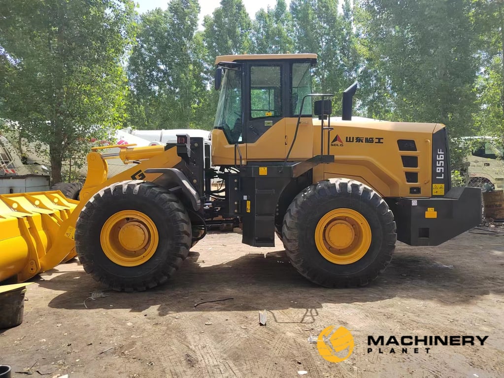 SDLG L956F Loader Used Good Condition For Sale L956F 2022 1 Wheel Loaders image 4
