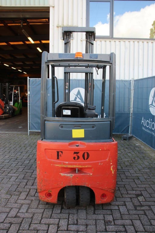 Forklift Jungheinrich EFG216 Electric 1600kg 4.5m EFG216 1 Forklift image 4