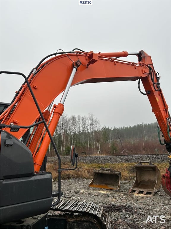 Hitachi ZX190LC-6 crawler excavator with tilt and 2 bucket 2019 22130 ZX190LC-6 crawler excavator with tilt and 2 bucket 2...