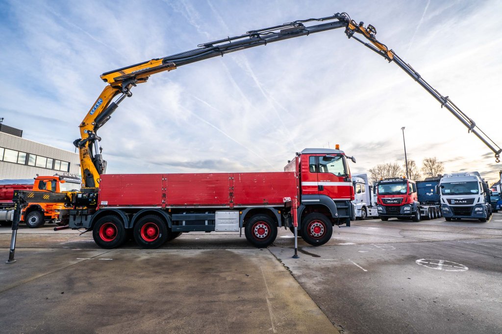 MAN TGS 35.400 BB+ EFFER 395 (4x)+JIB(4x) 2016 E64432 TGS 35.400 BB+ EFFER 395 (4x)+JIB(4x) 2016 1 image 5
