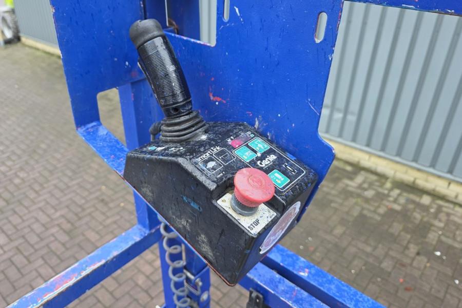 Genie GS3369DC Electric, 11.9m Working Height, 454kg Cap 2014 GENIE - GS3369DC - 90360 GS3369DC Electric, 11.9m Working He...