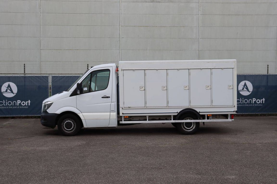 Mercedes-Benz Sprinter Diesel 2016 Box Truck 2016 Sprinter 2016 1 image 2