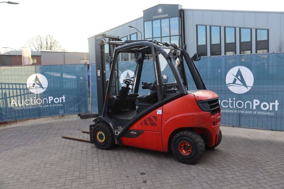Forklift Linde H25D-02 Diesel 2500kg 2014 2014 H25D-02 2014 1 Forklift image 4