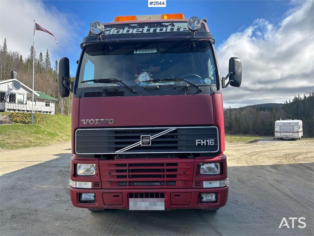Volvo FH 16 6x4 timber truck w/ 1983 Briab grain trailer 1999 21144 FH 16 6x4 timber truck w/ 1983 Briab grain trailer 199...