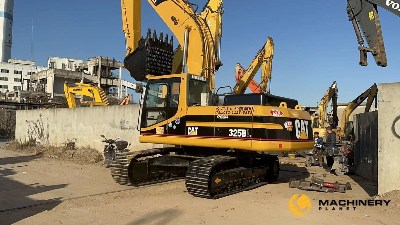 325BL Caterpillar Used Crawler Excavator 25tons LOW PRICE 325BL 2018 1 Crawler Excavators image 6