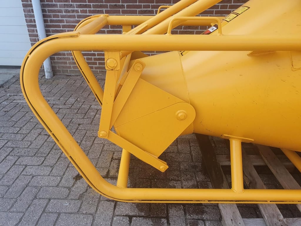 Beton kubel 2000 liter 2020 8201 Beton kubel 2000 liter 2020 0 image 6