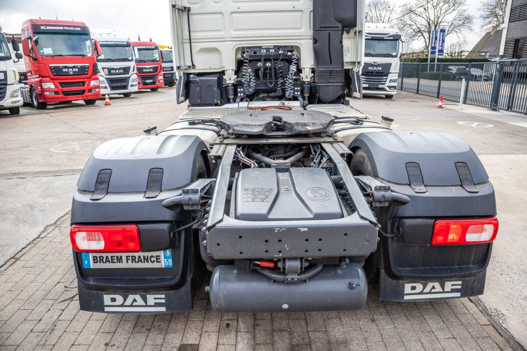 DAF XF 510 +Intarder+50Ton. 2017 E61590 DAF XF 510 +Intarder+50Ton. 2017 1 image 5