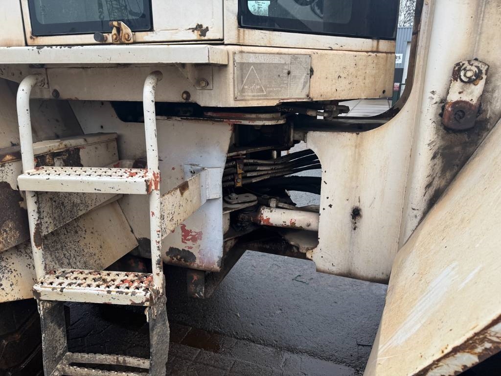 CAT 914 G 1999 5447 914 G 1999 1 Wheel Loaders image 14