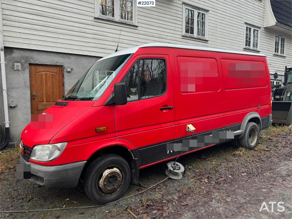 Mercedes-Benz Sprinter 416 with Leistikow flushing unit 2002 22073 Sprinter 416 with Leistikow flushing unit 2002 1 Closed...