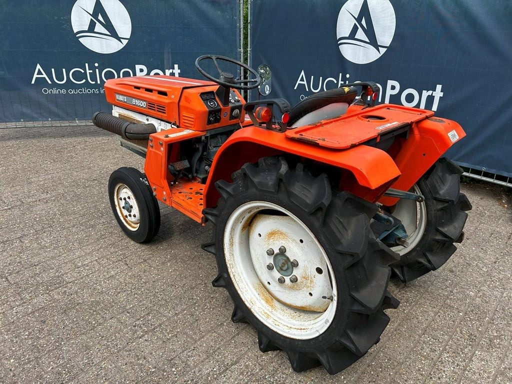 Mini tractor Kubota B1600 Diesel B1600 1 image 2