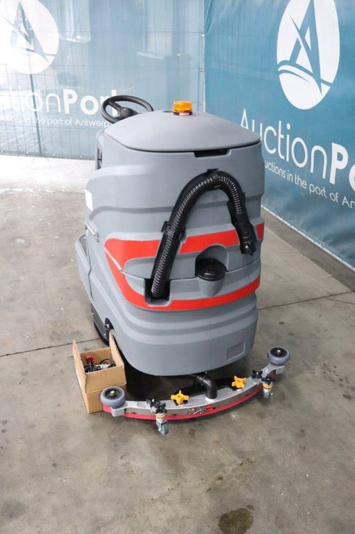 Scrubber X-tra C70S Electric 2024 New 2024 X-tra C70S 2024 0 image 4