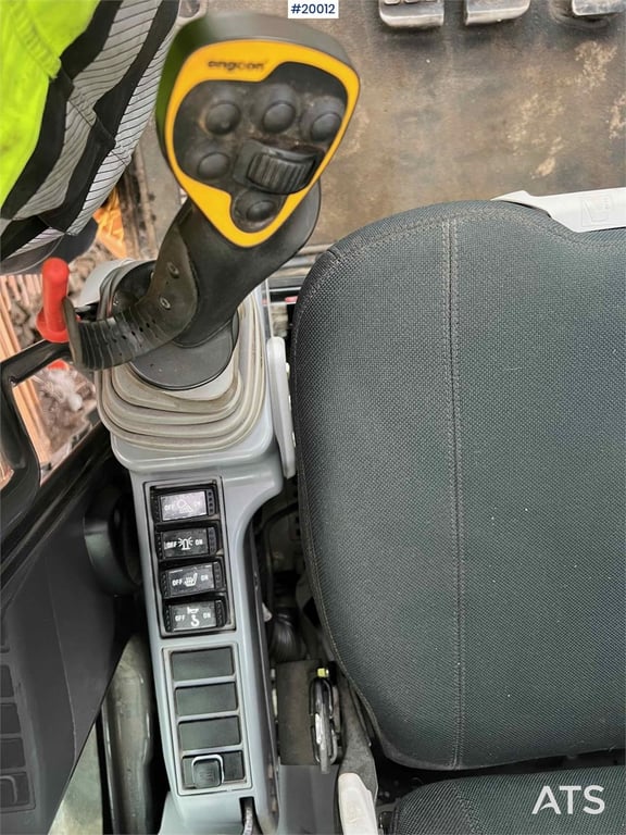 Hitachi zx85us-6 excavator w/ rototilt with grapple and sa 2021 20012 zx85us-6 excavator w/ rototilt with grapple and sa 2...