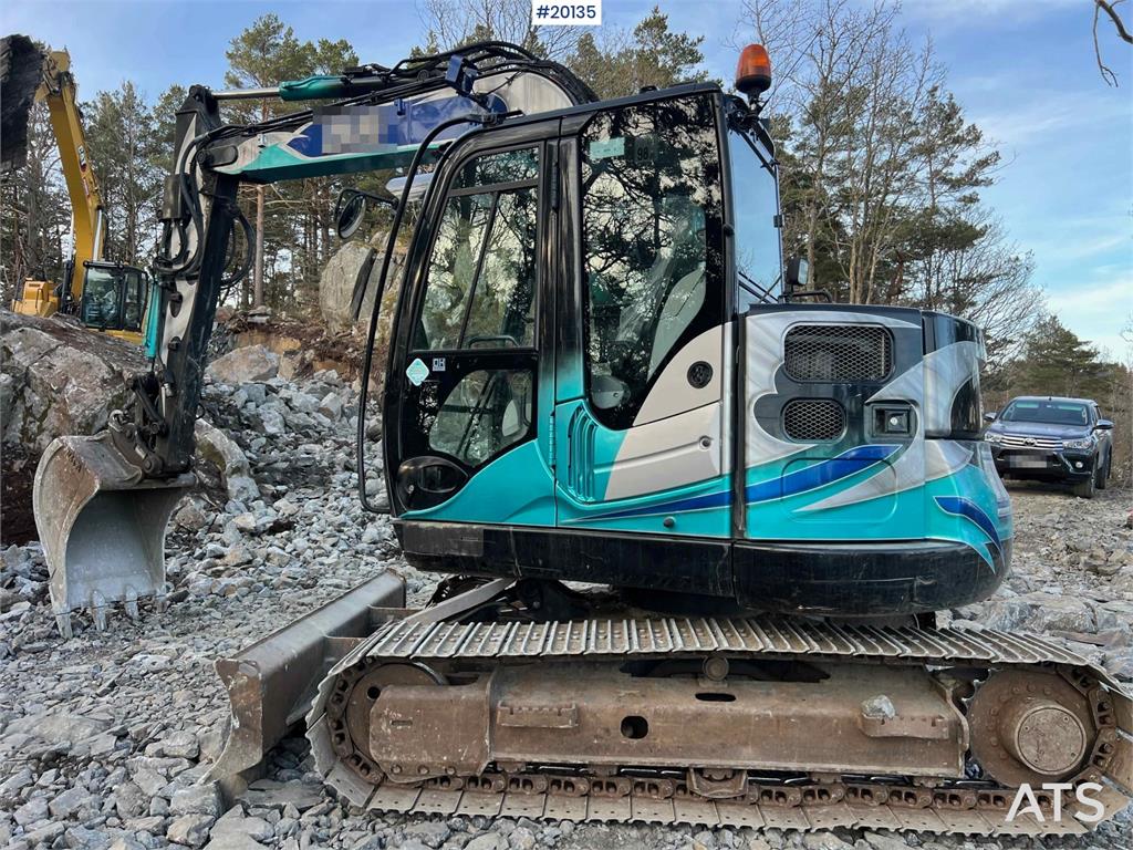 Hitachi zx85us-6 excavator w/ digging bucket, hydraulic sa 2019 20135 zx85us-6 excavator w/ digging bucket, hydraulic sa 2...