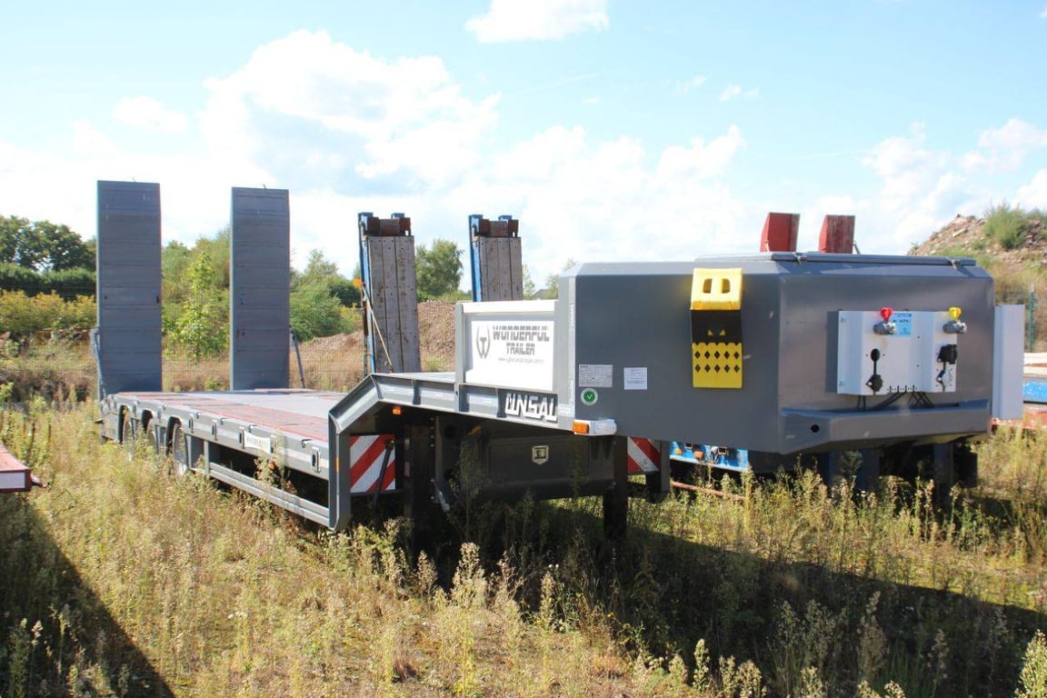 Low loader Ayhan Unsal 3AYH 2025 New 2025 ERF 3AYH 2025 0 image 5